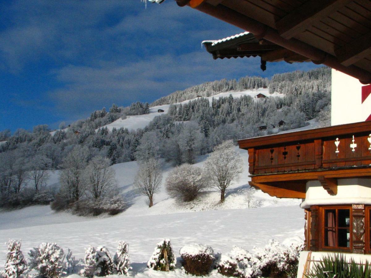 Lotte Familie Gruenberger * Brixen im Thale